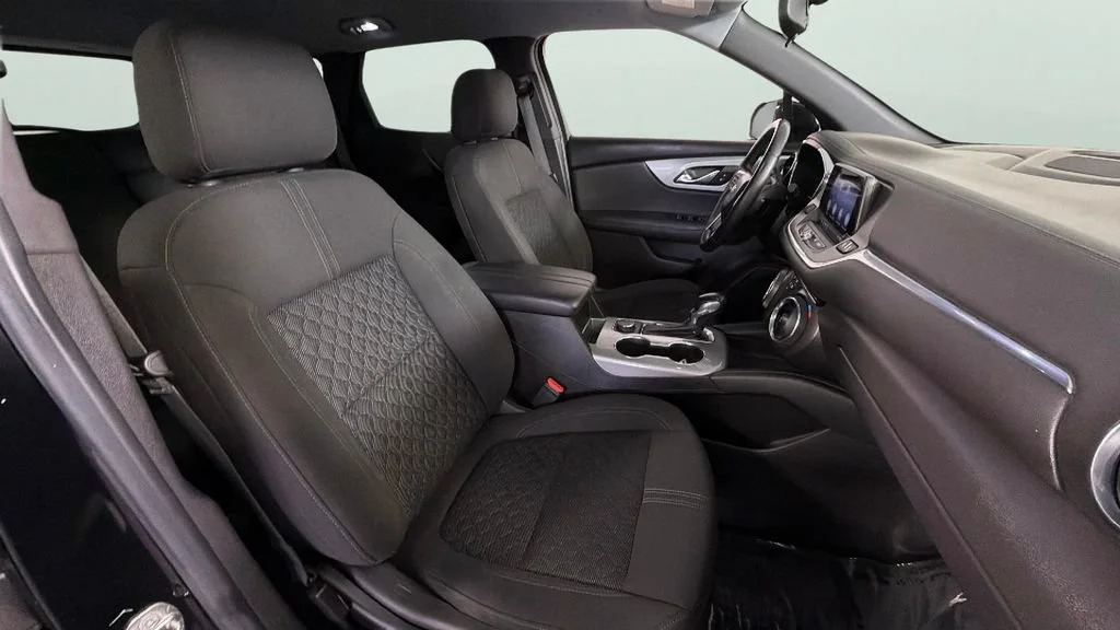Used 2019 BLACK Chevrolet FWD 4dr w/1LT image 33