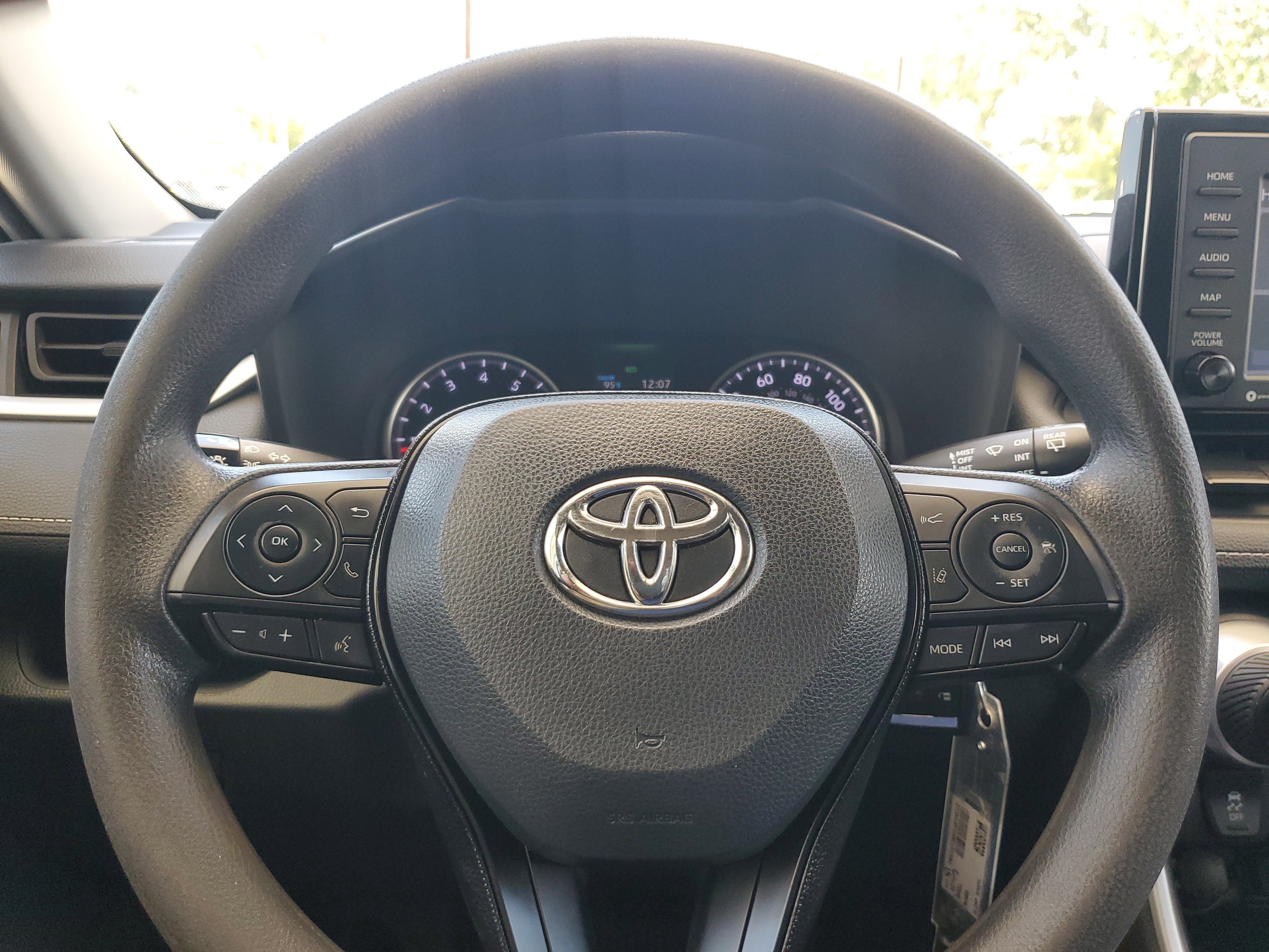 Used 2021 Super White Toyota LE image 21