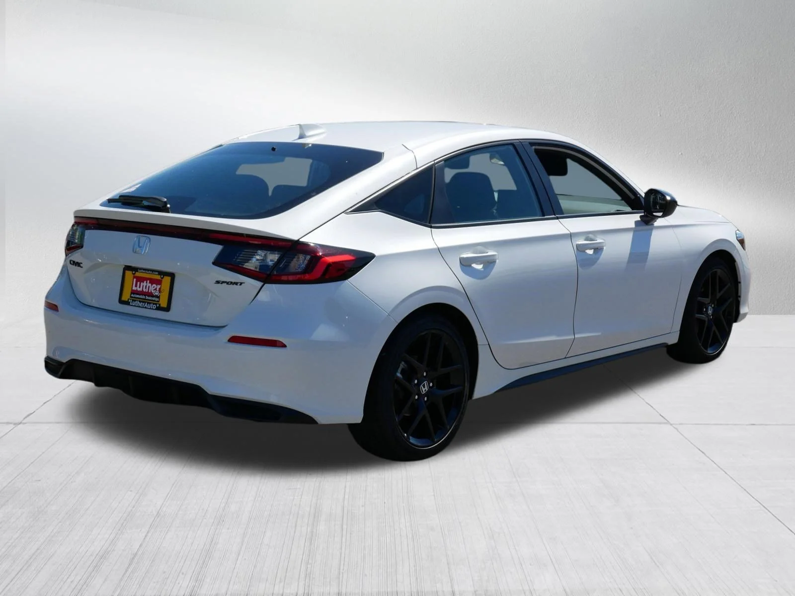 Certified Used 2026 Platinum White Pearl Honda Sport image 7