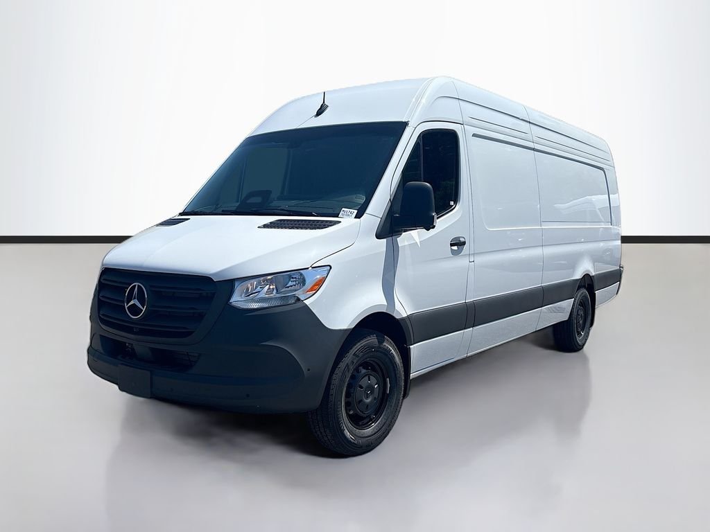 New 2026  Mercedes-Benz Cargo 170 WB image 7