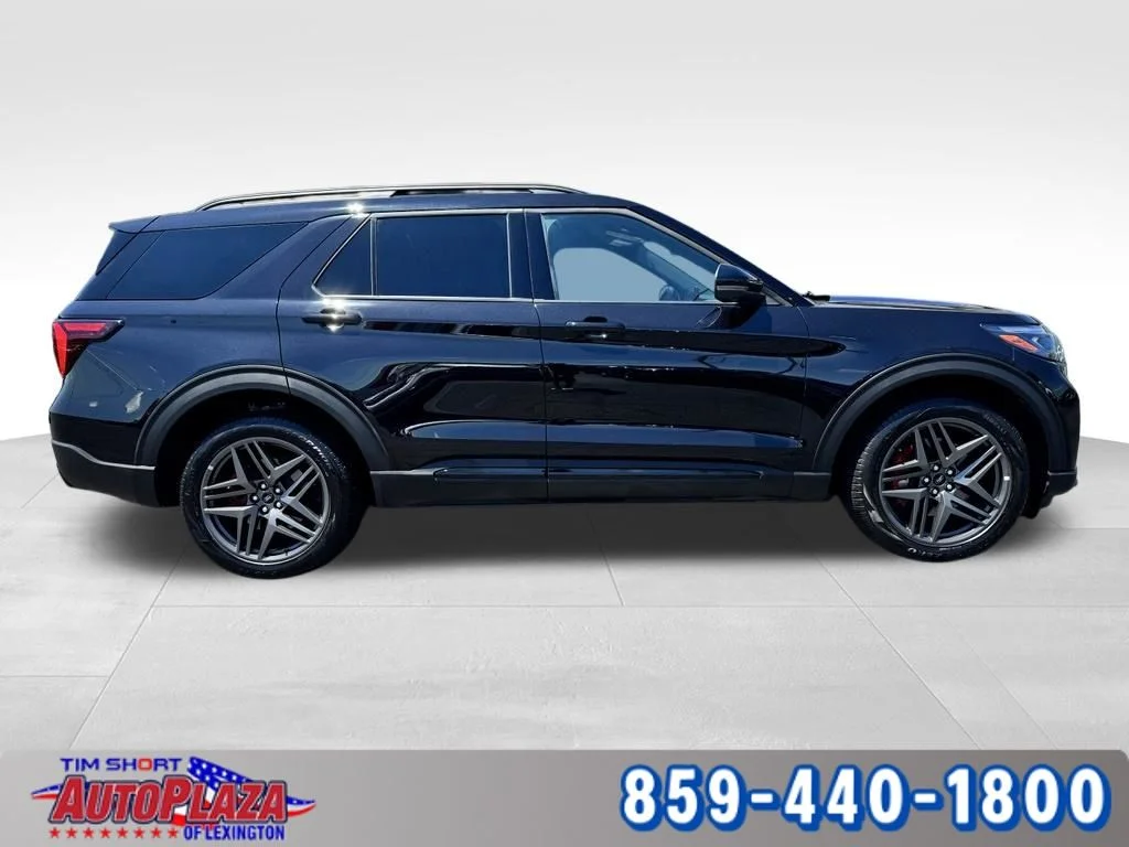 Used 2025 Black Ford ST-Line image 9