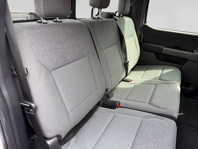 Certified Used 2024 Oxford White Ford XLT image 17