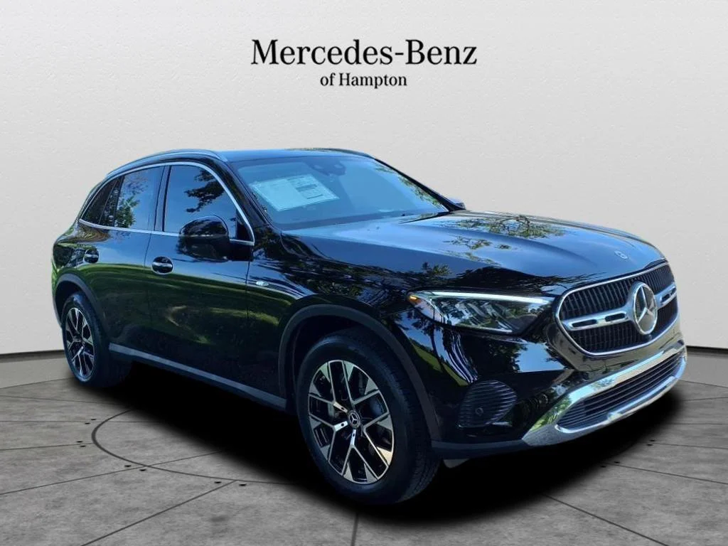 New 2025 BLACK Mercedes-Benz GLC 350e image 1