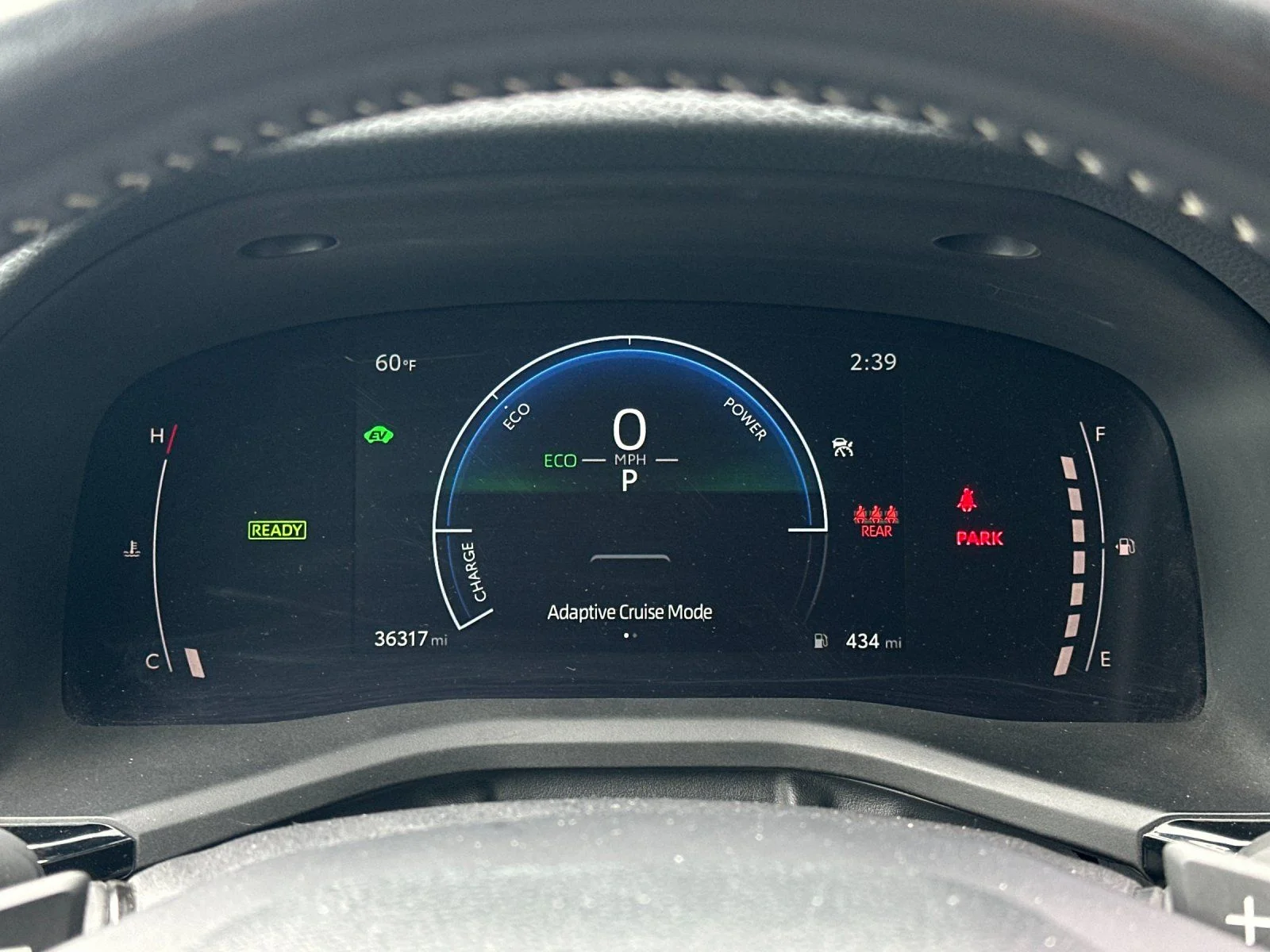 Used 2025 Ice Toyota SE image 22