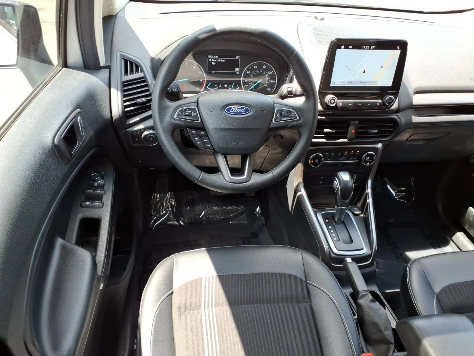 Used 2019 Silver Ford SES image 13
