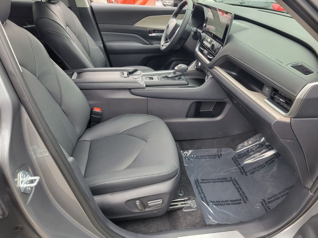 Used 2025 Silver Toyota Limited image 16
