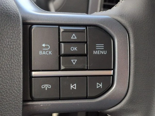 New 2026 Oxford White Ford XLT image 24