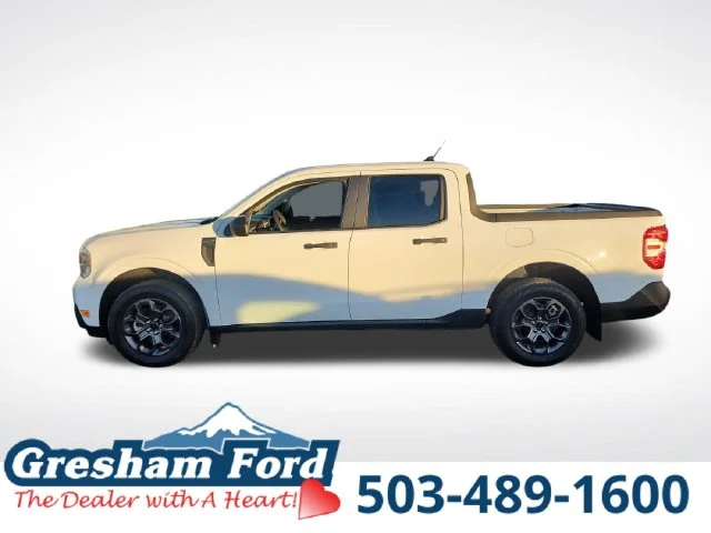 Used 2024 Oxford White Ford XLT image 3