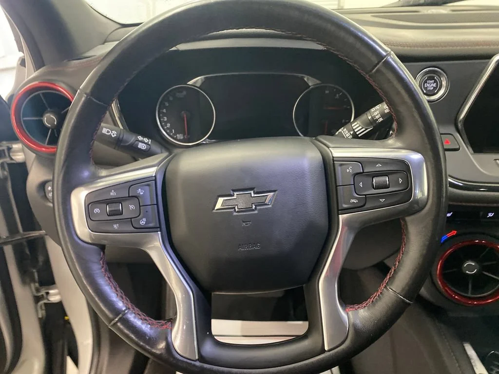Used 2021 SILVER ICE METALLIC Chevrolet RS image 18