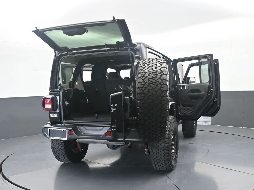 Used 2022 Black Clearcoat Jeep Unlimited Sport image 75