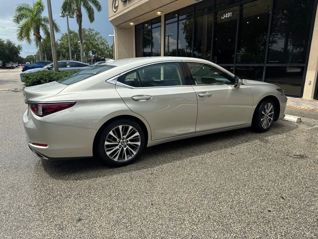 Certified Used 2020 Beige Lexus 350 image 5