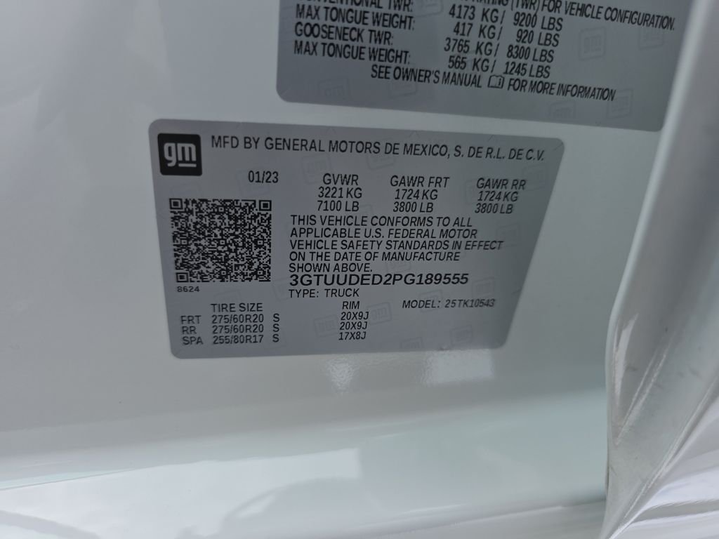 2023 GMC Sierra 1500 SLT - Photo 37