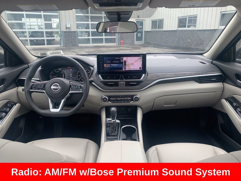 Used 2024 Black Nissan 2.5 SL image 9