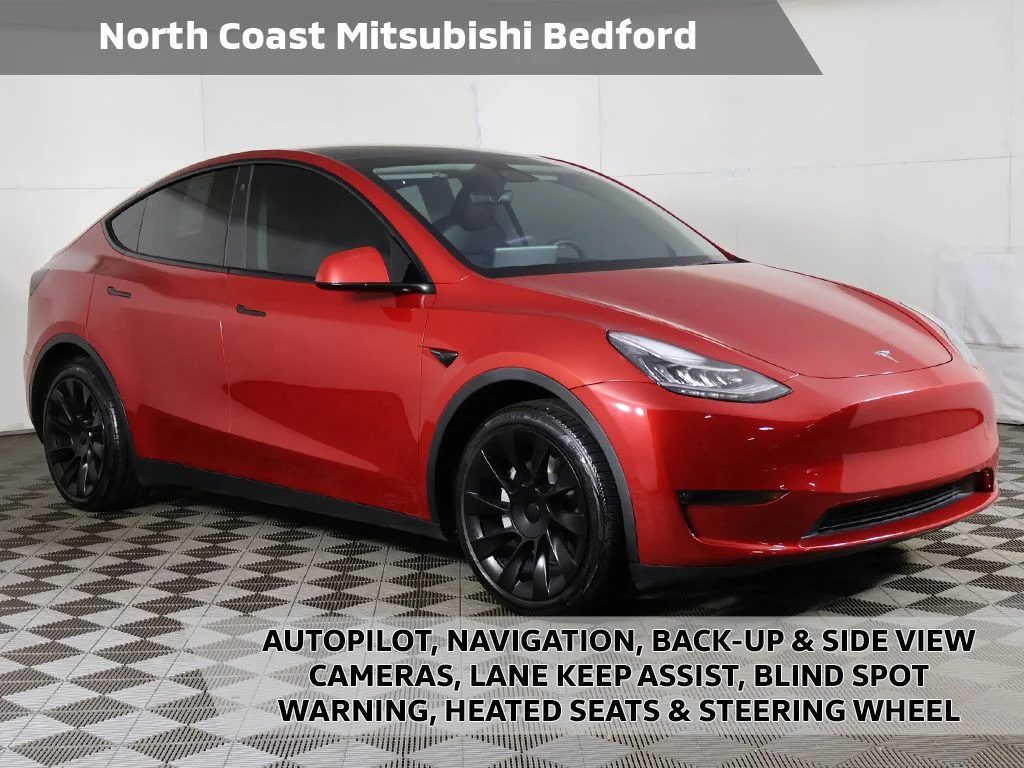 2023 Tesla Model Y Long Range Dual Motor All-Wheel Drive's photo