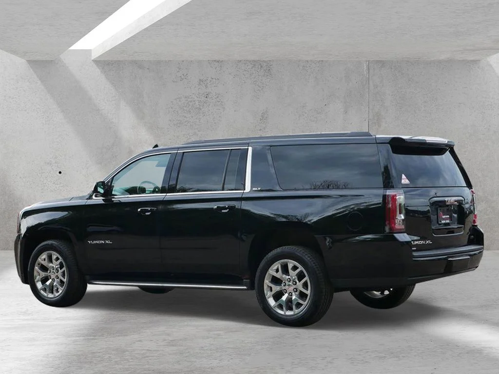 Used 2016 Black GMC SLT image 4