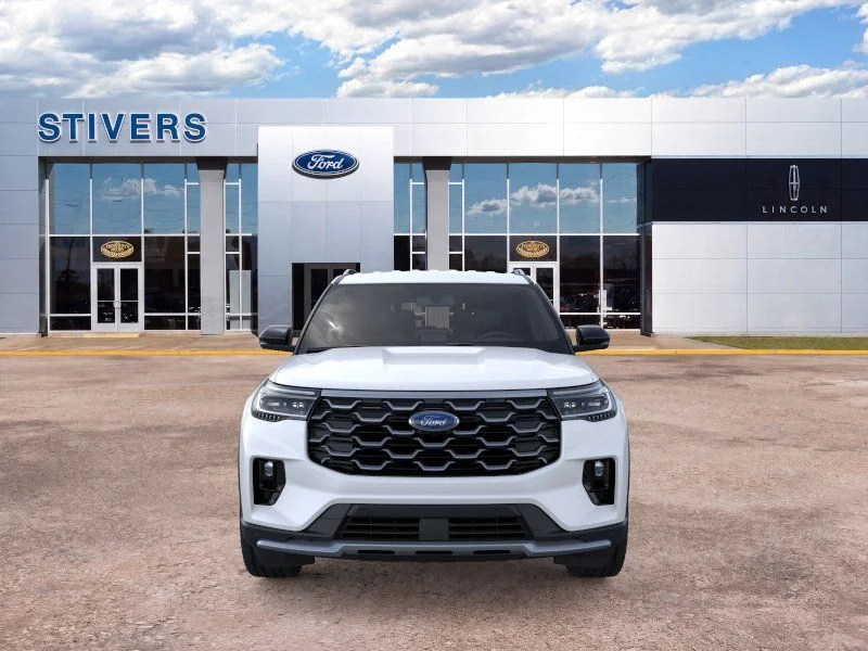 New 2026 Star White Metallic Tri-Coat Ford Platinum image 6