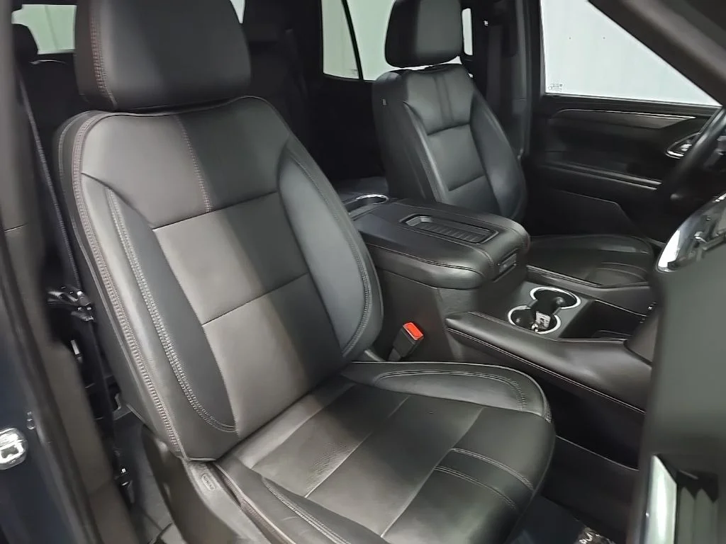 Used 2021 Shadow Gray Metallic Chevrolet RST image 16