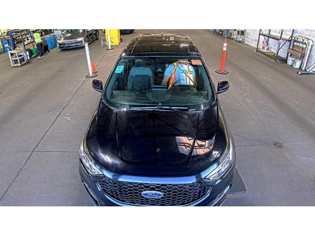 Used 2024 Black Metallic Ford ST Line image 3