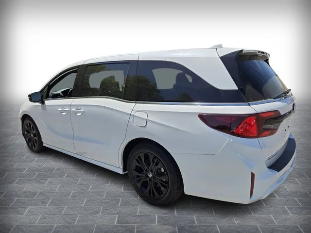 Used 2025 White Honda Sport-L image 6