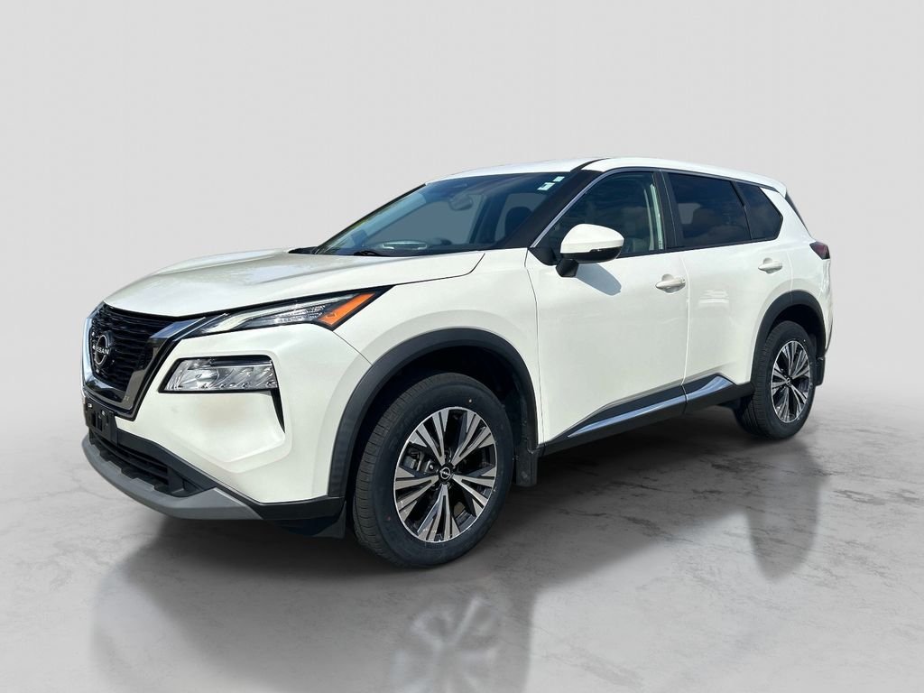 Used 2022 White Nissan SV image 2