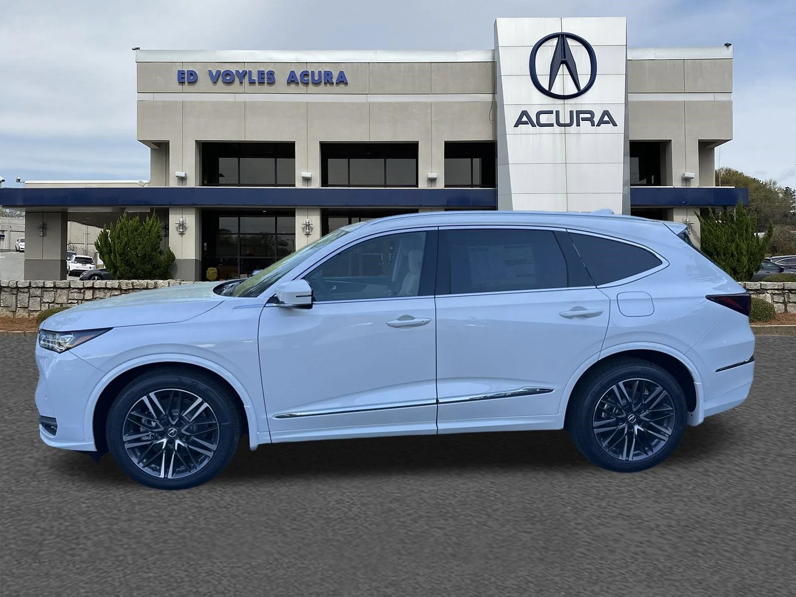 New 2026 White Acura w/Advance Package image 8