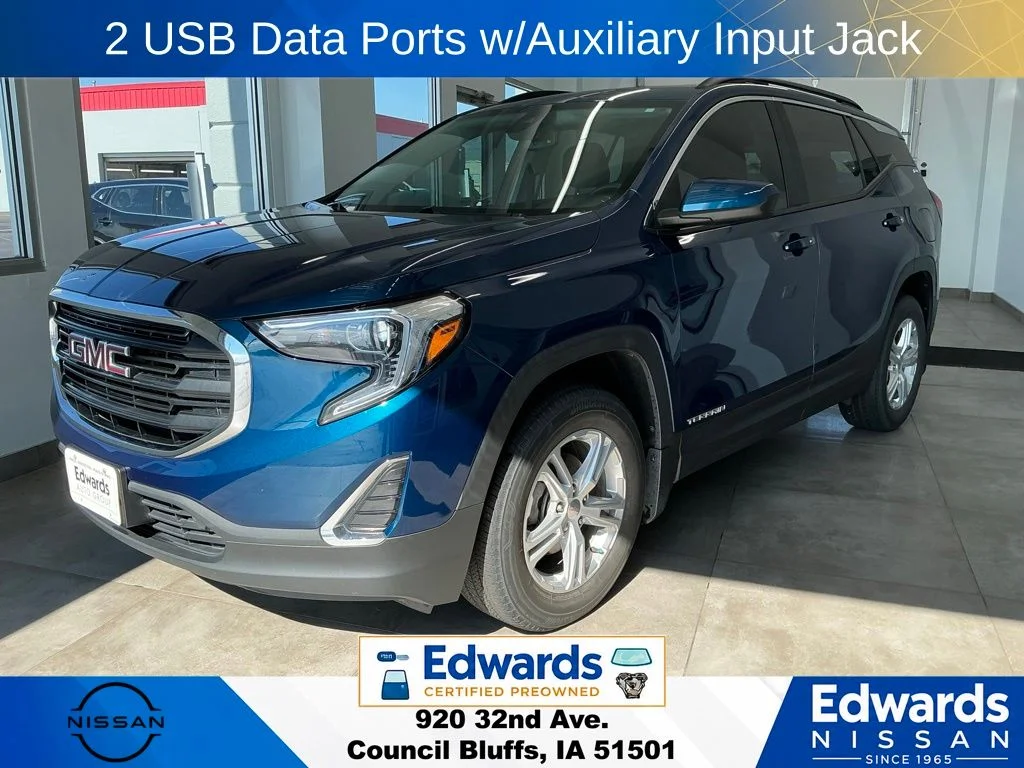 Used 2021 Blue GMC SLE image 5