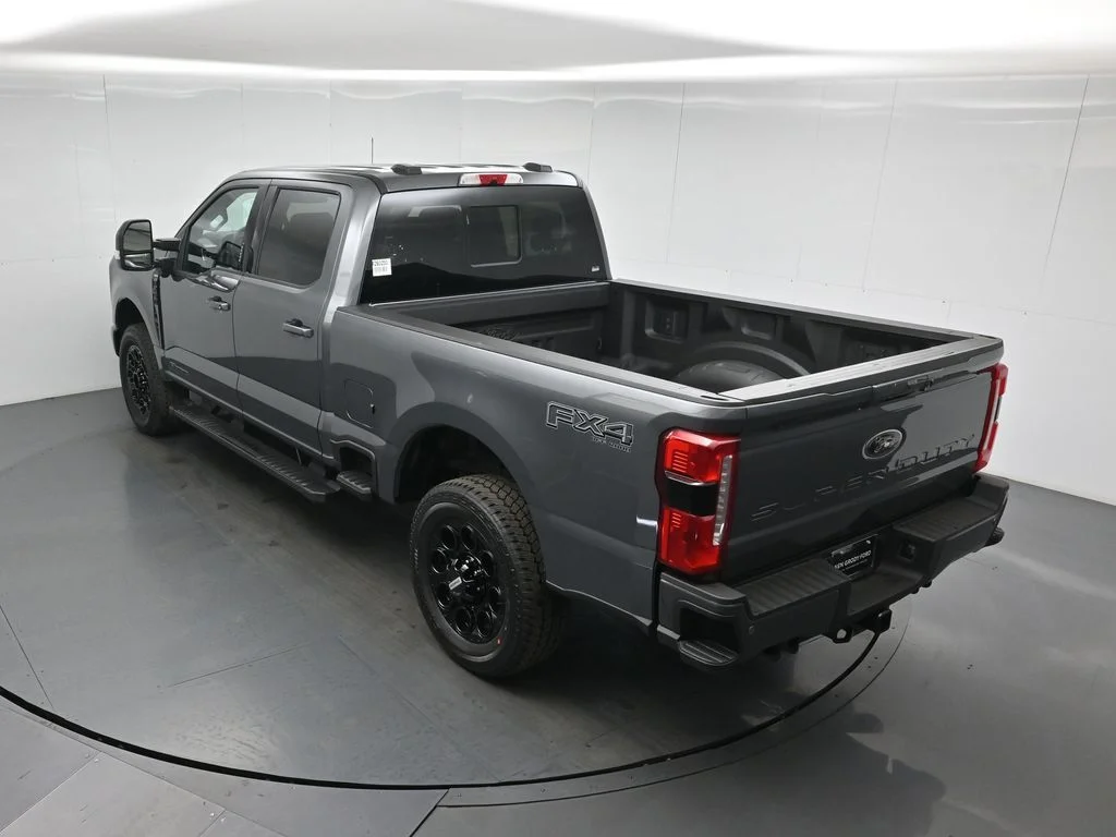 New 2026 Carbonized Gray Metallic Ford Lariat image 32