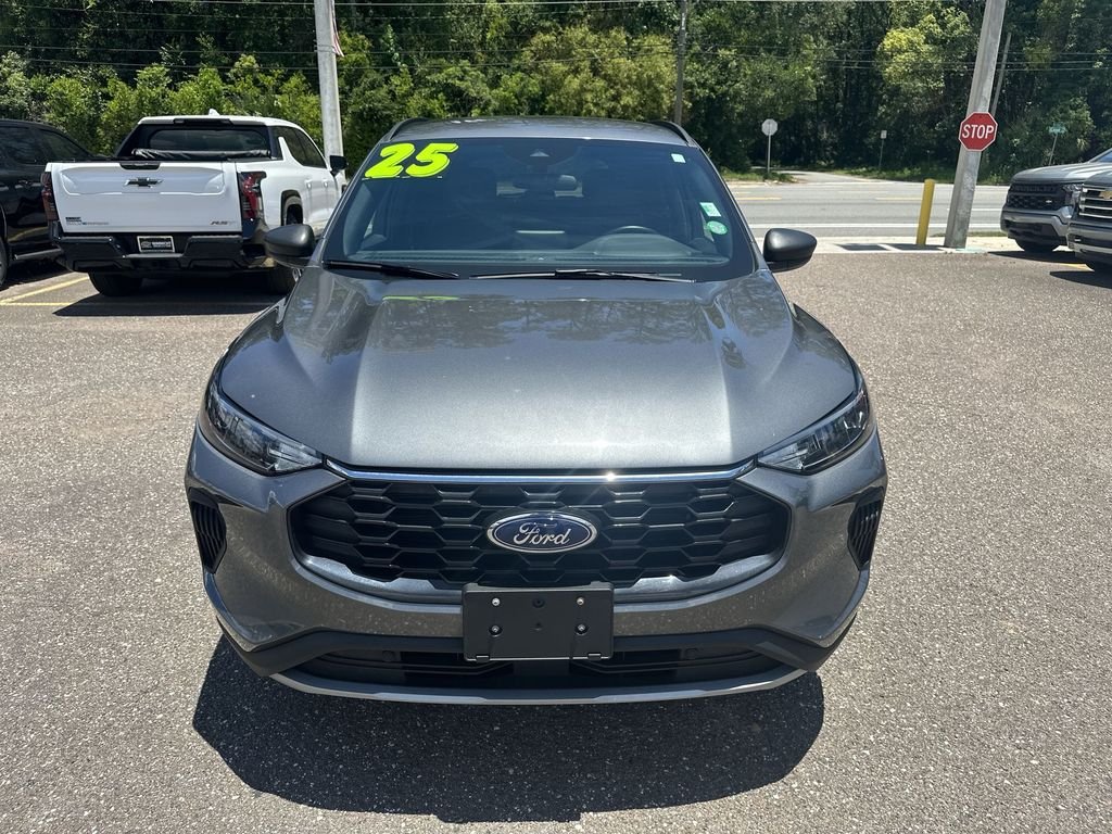 Used 2025 Gray Ford ST-Line image 11