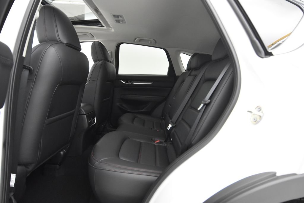 Certified Used 2025 White Metallic Mazda 2.5 S Carbon Edition image 22