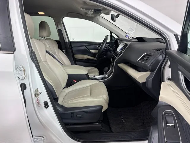 Used 2019 Crystal White Pearl Subaru Limited image 4