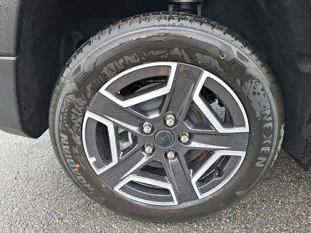 New 2026 Silver Jeep Laredo image 5