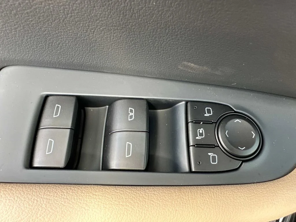 2026 Buick Enclave Preferred - Photo 21