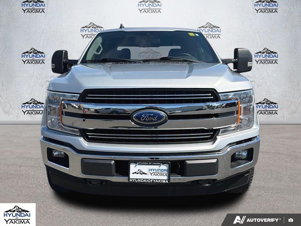 Used 2019  Ford LARIAT image 2