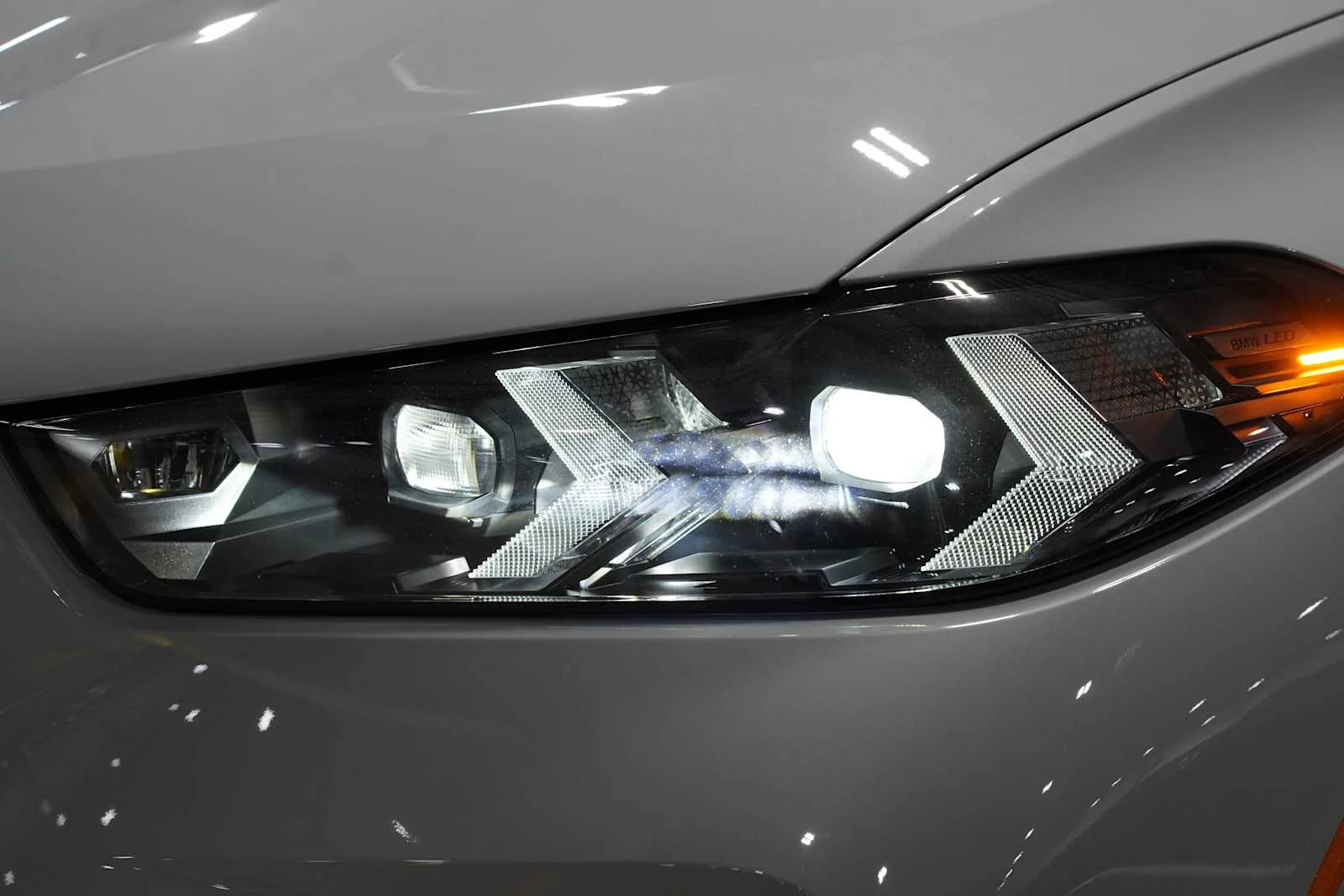 Used 2026 Brooklyn Grey Metallic BMW sDrive40i image 6