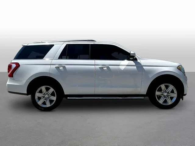 Used 2020 White Ford XLT image 9