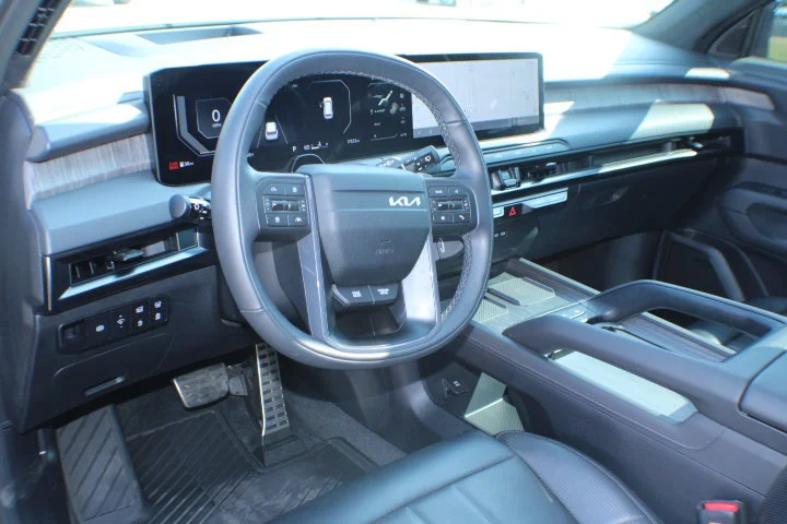 Used 2027 Gray Kia X-Line SX-Prestige image 8