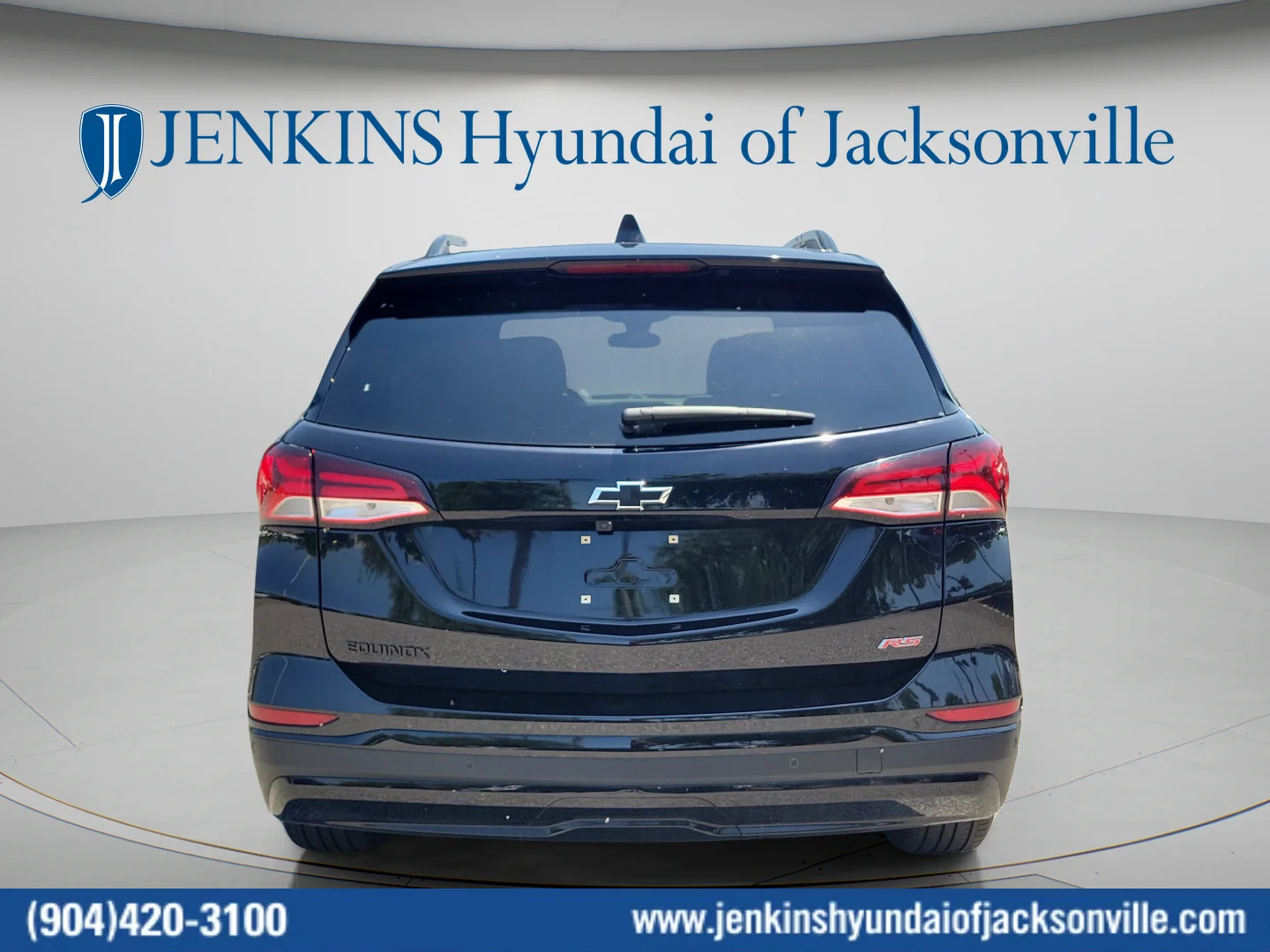 Used 2024 Mosaic Black Metallic Chevrolet RS image 4