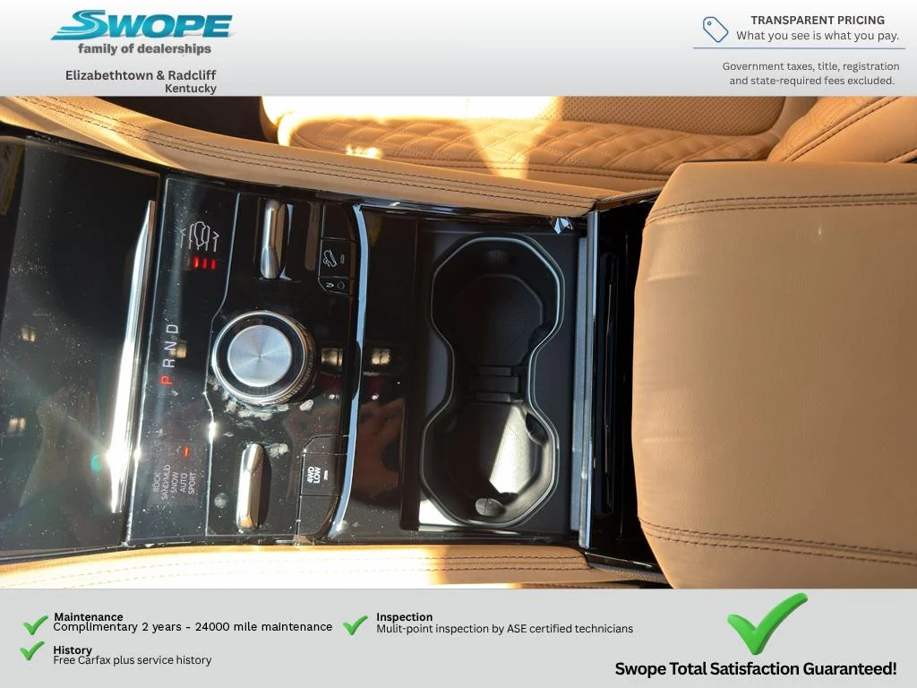 New 2026 Bright White Clear-Coat Exterior Paint Jeep Summit image 23