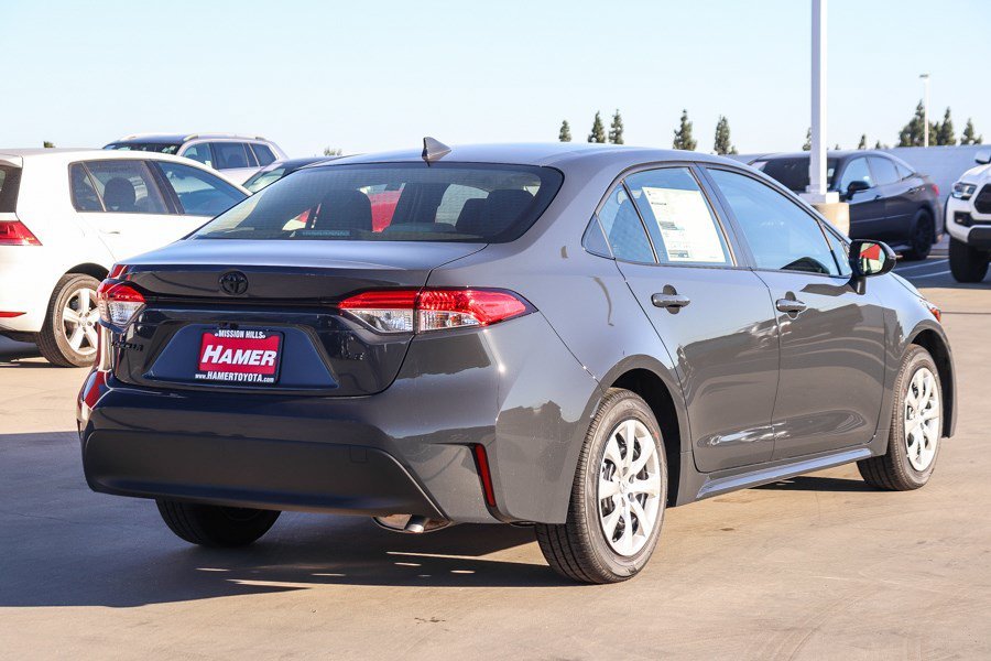 New 2027 Underground Toyota  LE image 6