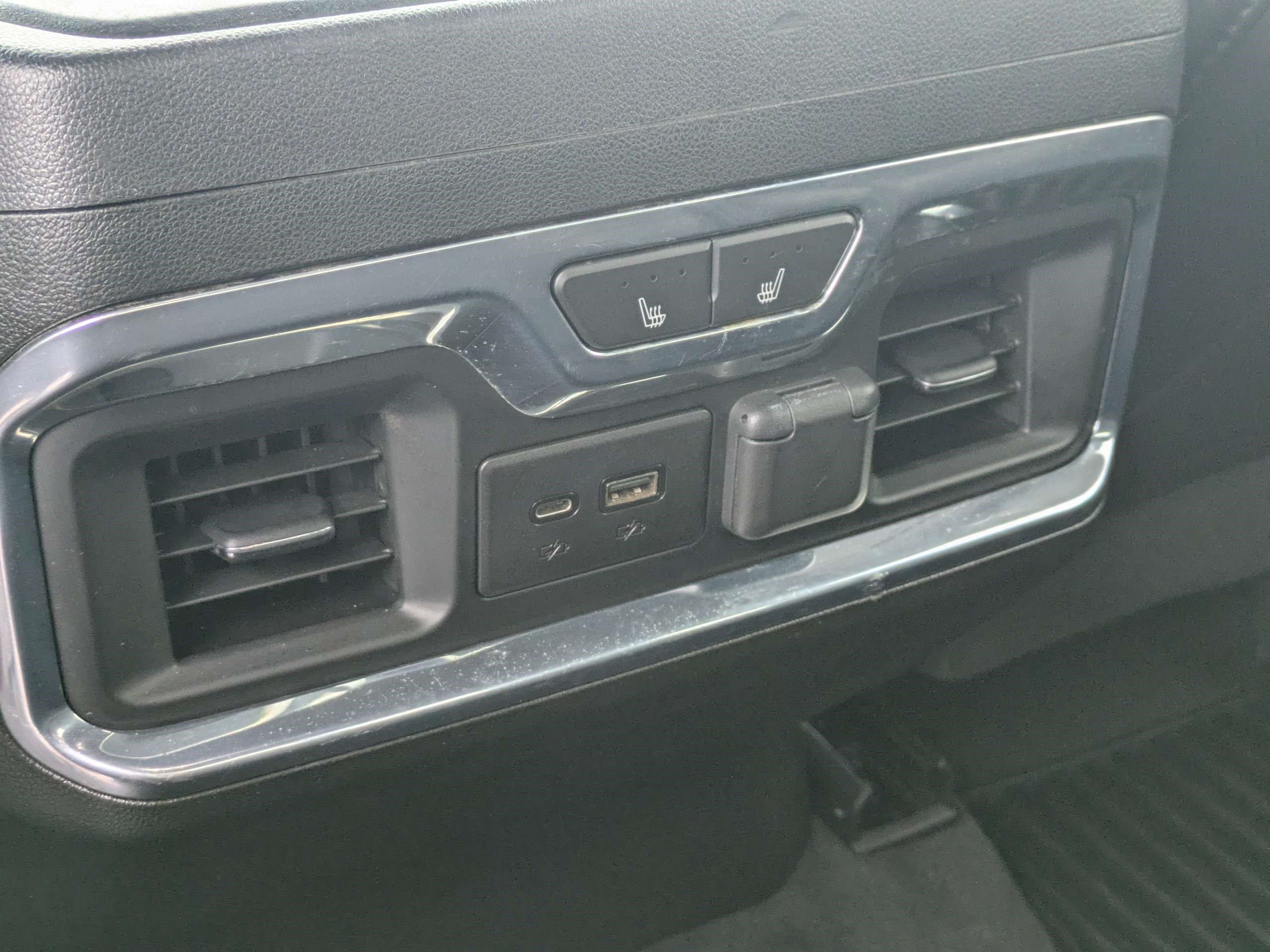 2020 Chevrolet Silverado 2500HD LTZ - Photo 18