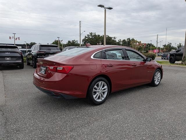 Used 2016 CRYSTAL RED TINTCOAT Chevrolet LT image 3
