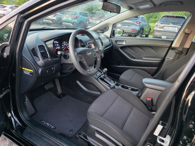 Used 2018 Aurora Black Kia LX image 14