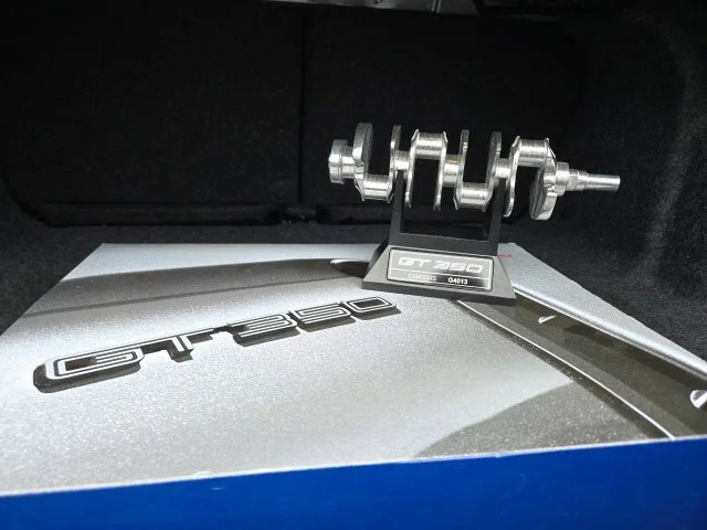Used 2016 Magnetic Ford Shelby GT350R image 35