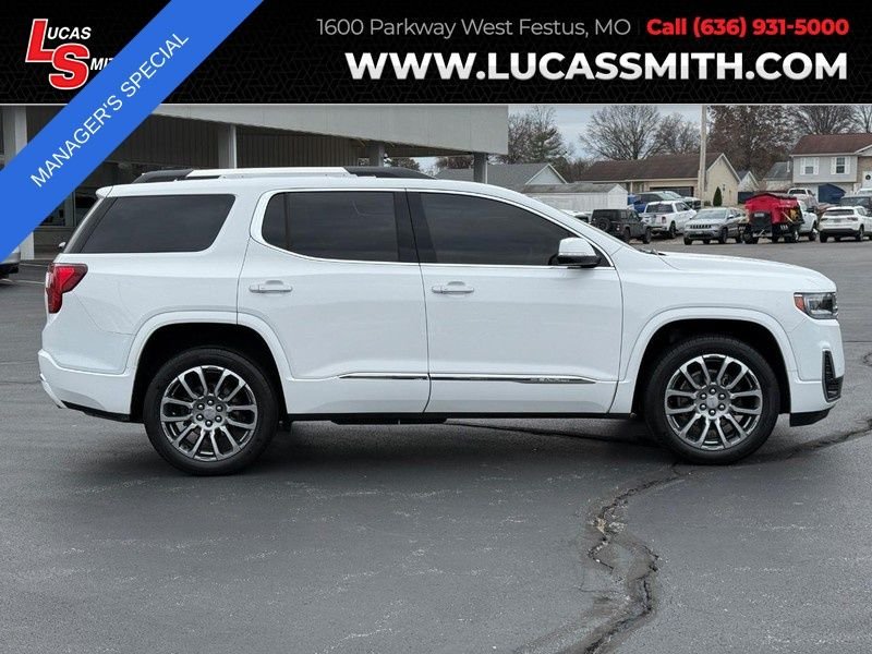 2023 GMC Acadia Denali