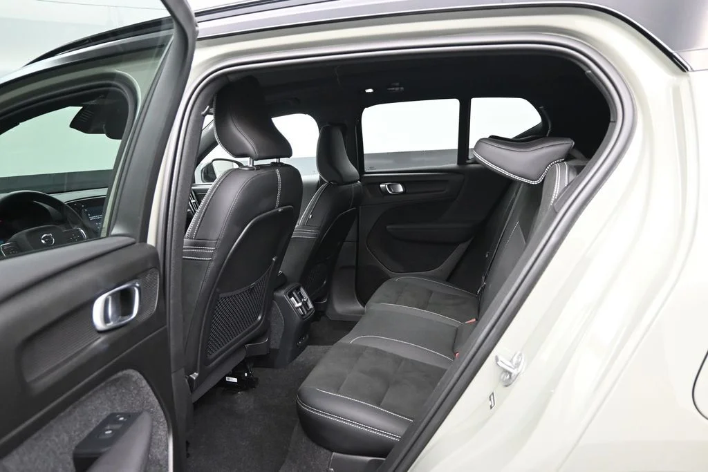 Certified Used 2023 Green Volvo Ultimate image 11