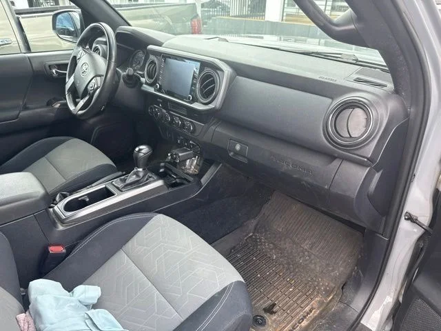 Used 2021  Toyota TRD Off-Road image 19