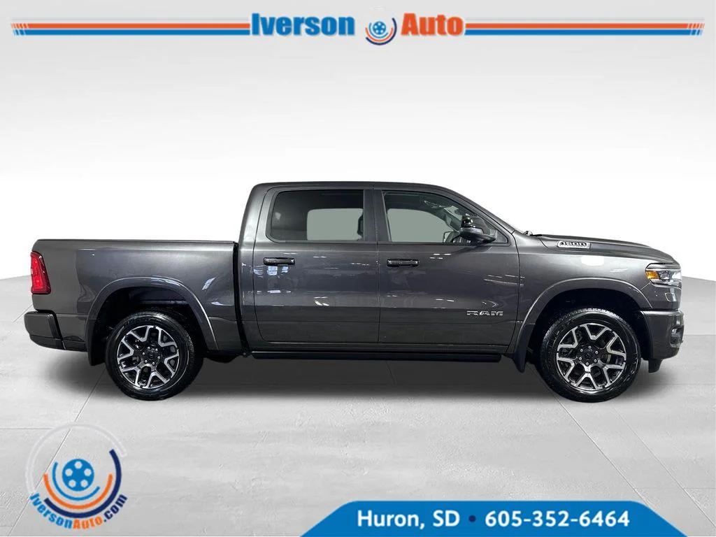 New 2026 Granite Crystal Metallic Clearcoat Ram Laramie image 11