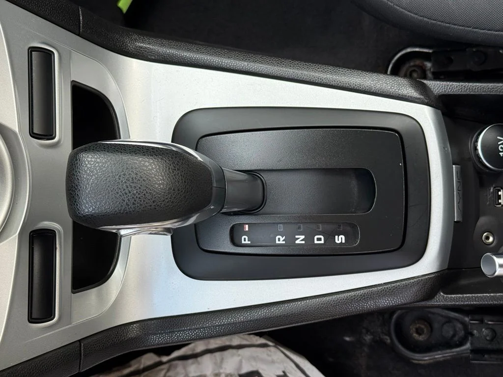 Used 2019 White Ford SE image 19