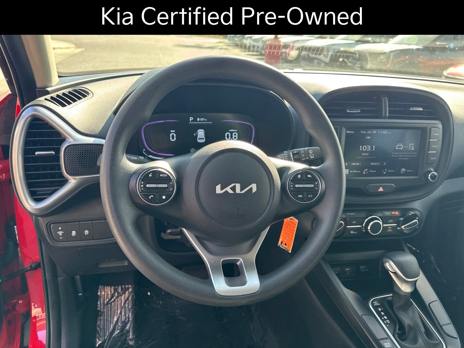 2025 Kia Soul LX - Photo 17