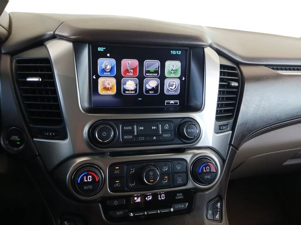 Used 2017 CHAMPAGNE SILVER METALLIC Chevrolet Premier image 12